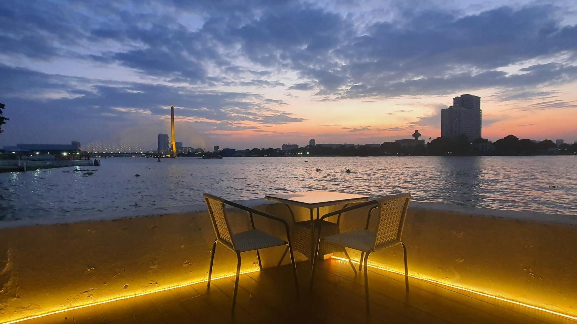 Riverfront House/chao Phraya River/baan Rimphraya * 曼谷